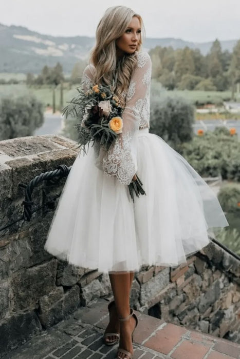 Bridelily A-Line Tulle Scoop Neck Long Sleeves Short/Mini Lace Formal Dresses