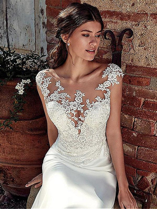 White Simple Wedding Dress Chiffon Court Train Applique -Bridelily White Simple Wedding Dress Chiffon Court Train Applique -Bridelily