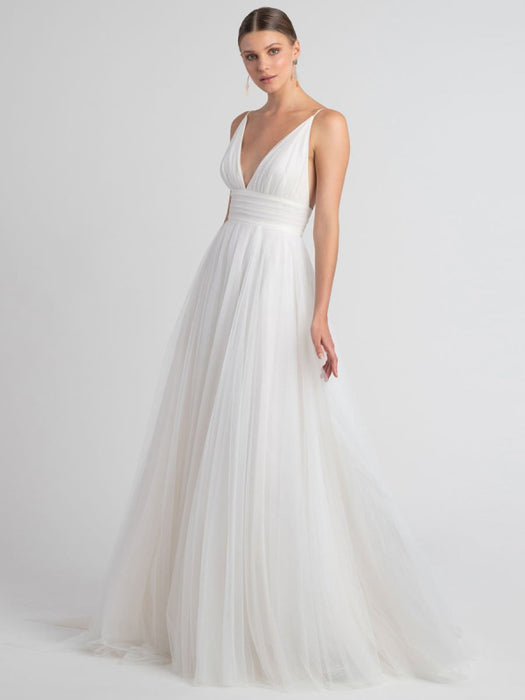 White Wedding Dress V-Neck Sleeveless With Train Natural Waist Backless Long Bridal Dresses