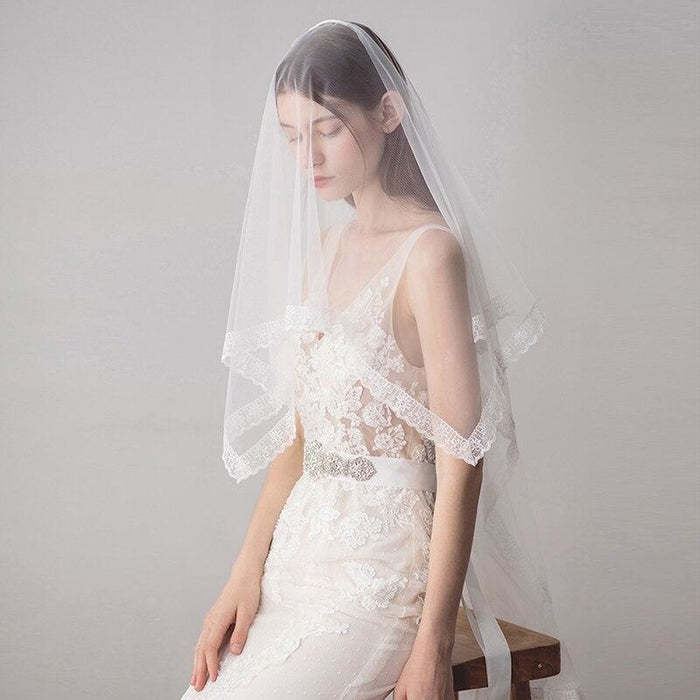 1.6 M Lace Edge Comb One Layer Soft Wedding Veils | Bridelily - wedding veils