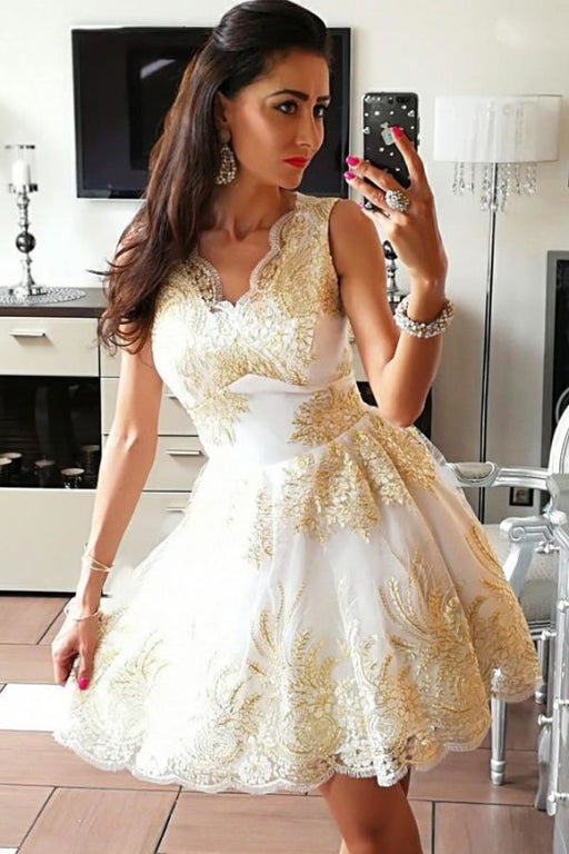 A-Line Cute V-Neck Sleeveless Tulle Homecoming Dress with Appliques Short Prom Gown - Prom Dresses