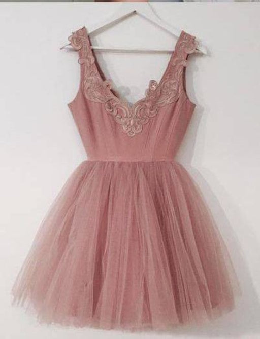 A-Line V-Neck Blush Pink Sleeveless Homecoming Appliqued Short Tulle Prom Dress - Prom Dresses