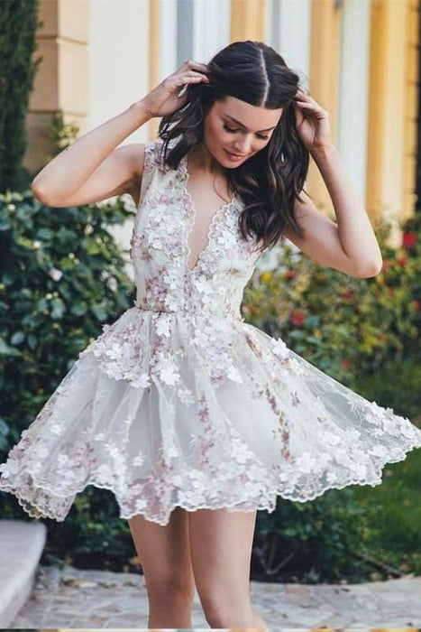 A Line V-neck Lace Sleeveless Homecoming Mini Dress Short Prom Gown - Prom Dresses