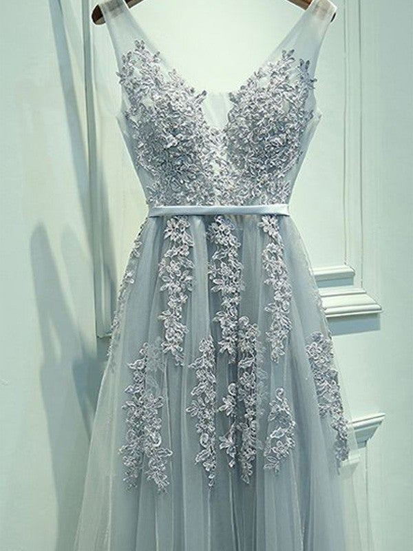 A-Line/Princess Sleeveless V-neck Tulle Applique Floor-Length Dresses - Prom Dresses