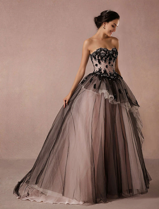 Black Lace Tulle A-Line Bridal Gown Strapless Chapel Train | Bridelily Black Lace Tulle A-Line Bridal Gown Strapless Chapel Train | Bridelily
