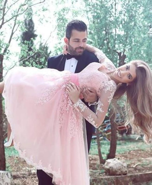 Bridelily Elegant Pink Short Homecoming Dress 2019 Long Sleeves Appliques Cocktail Dresses - Prom Dresses