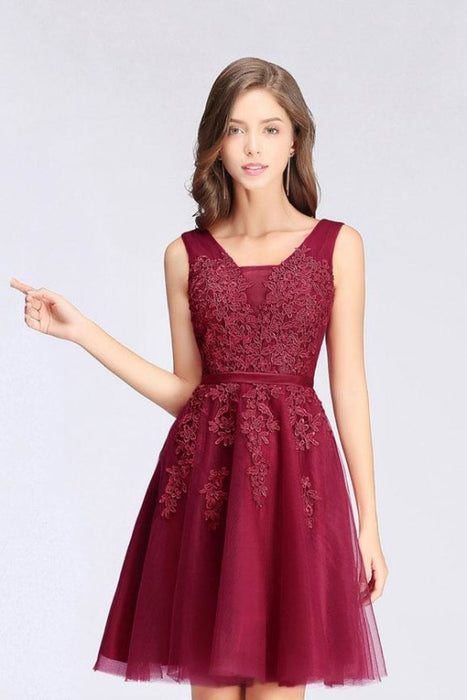 Burgundy Short Formal Gown Lace Applique V Neck Homecoming Dresses - Prom Dress