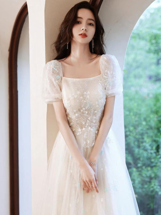 Champagne Evening Dress A-Line Square Neck Half Sleeves Zipper Applique Lace Floor-Length Formal Dinner Dresses