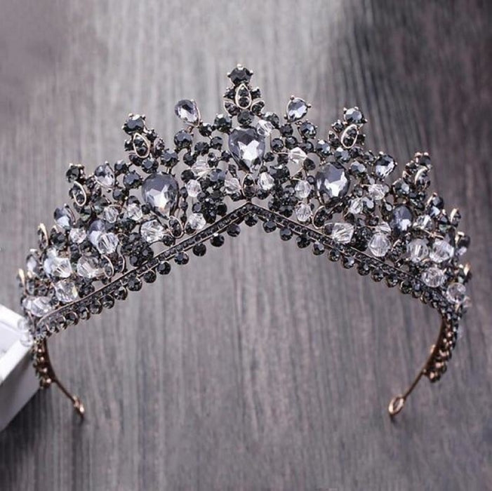 Charming Jewelry Princess Rhinestone Tiaras | Bridelily - Black - tiaras