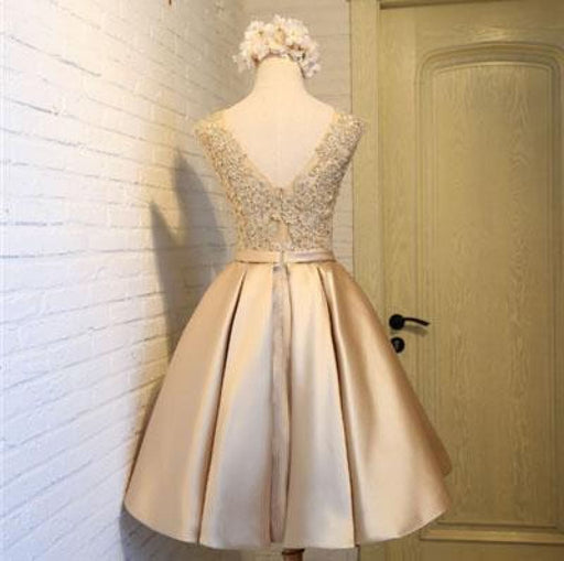Chic Scoop Applique Satin Ruched Homecoming with Belt Short Prom Party Dress - Prom Dresses