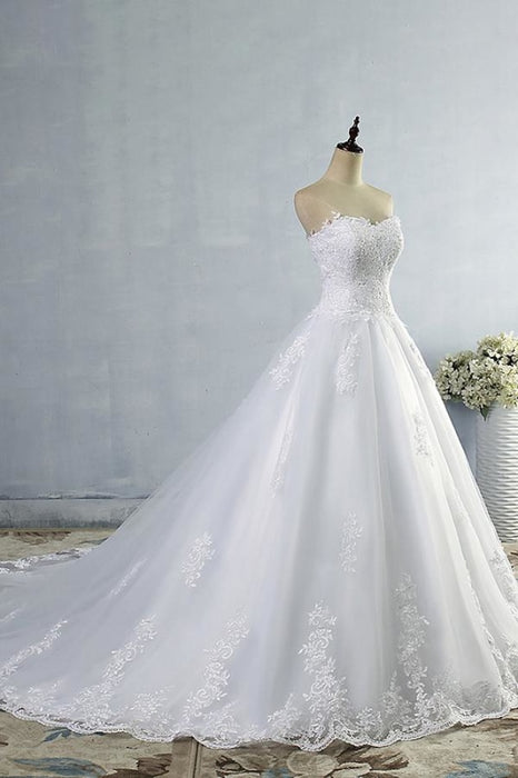 Chic Strapless Appliques A-line Tulle Wedding Dress - Wedding Dresses