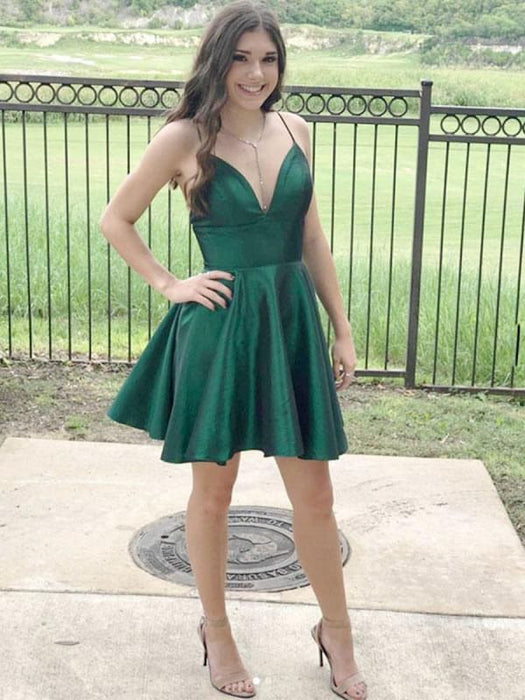Cute V Neck Green Short Prom, V Neck Green Homecoming, Evening Bridelily Cute V Neck Green Short Prom, V Neck Green Homecoming, Evening Bridelily