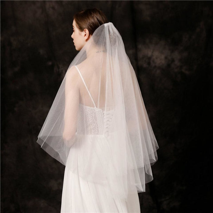 Elegant White Short Tulle With Comb Wedding Veils | Bridelily - wedding veils