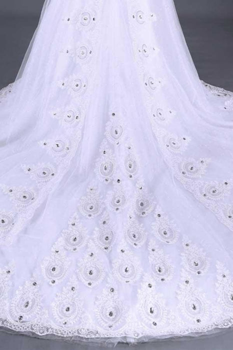 Glamorous Lace-up Beaded Ball Gown Wedding Dresses - wedding dresses