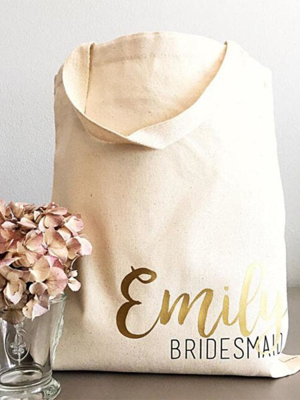 Personalized Bridesmaid Names Wedding Gift Bags | Bridelily - M - bridesmaid gifts