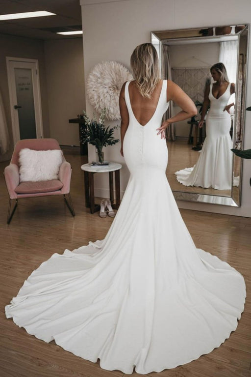 beach wedding dresses under $100 Nordic V-neck Sleeveless Lace Sweep Train A Line Bridal Gowns With Slit For Adults