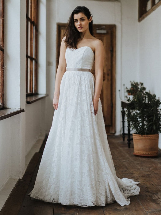 Simple Wedding Dresses Lace Wedding Gowns Strapless A-Line Bridal Gowns
