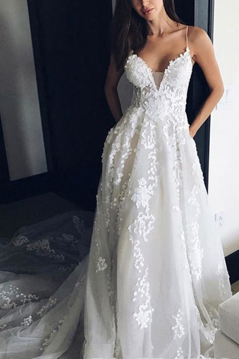Stunning Appliques Lace Spaghetti Straps Wedding Dress - Wedding Dresses