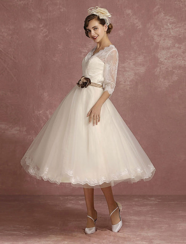 Vintage A-Line Short Lace Tea Length Wedding Dress Chic Midi Bridal Gown with Sleeve main image 1