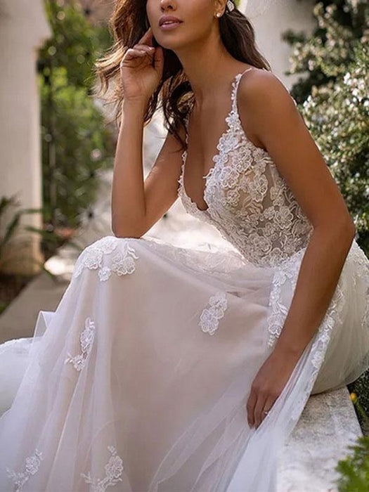 Wedding Dresses A Line V Neck Sleeveless Lace Appliqued Bridal Gowns With Train