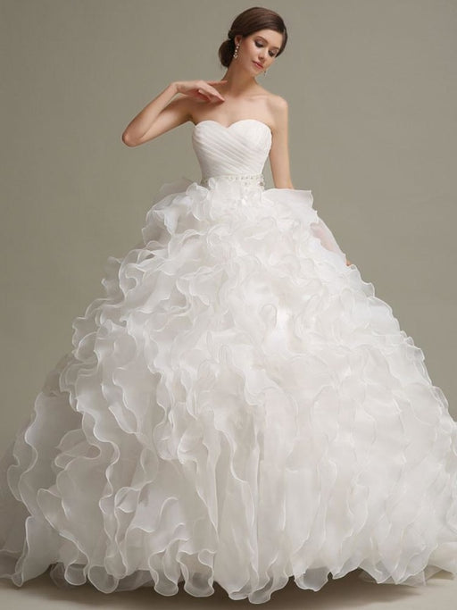 Wedding Dresses Princess Ball Gowns Strapless Sweetheart Neckline Pleated Frills Beaded Sash Tulle Ivory Bridal Dress With Train