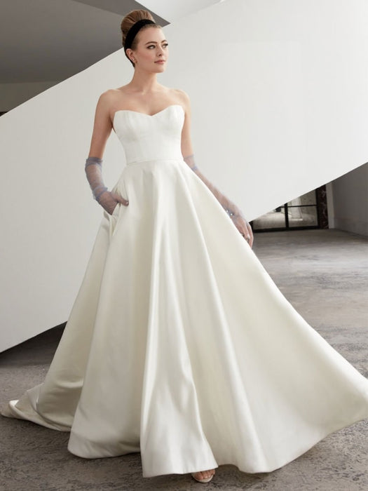 White A-line Wedding Dresses With Train Sleeveless Pockets Strapless Backless Satin Fabric Bridal Dresses