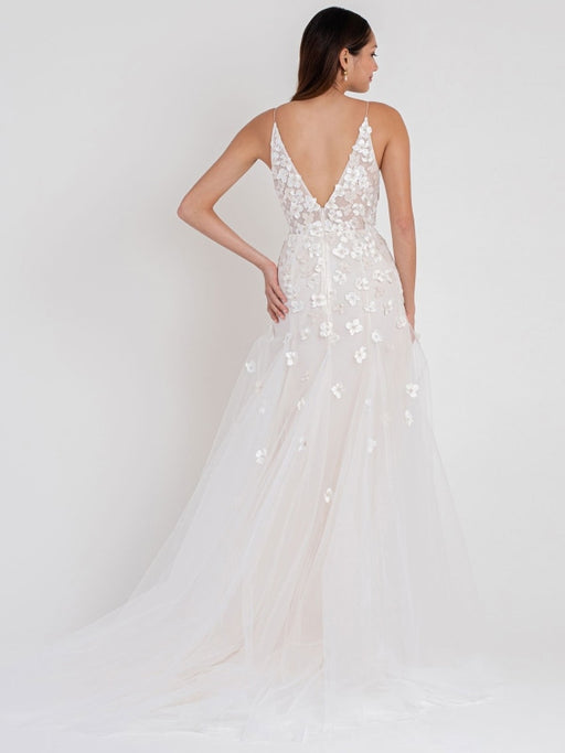 White Wedding Dress Chapel Train A-Line Sleeveless Matte Satin V-Neck Lace Tulle Bridal Dresses
