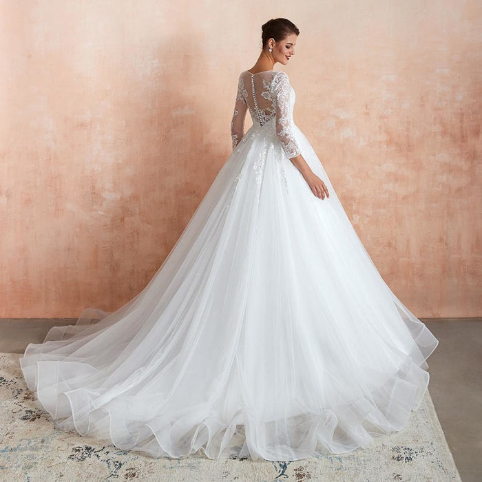 Wonderful Appliques Tulle A-line Wedding Dress - Wedding Dresses